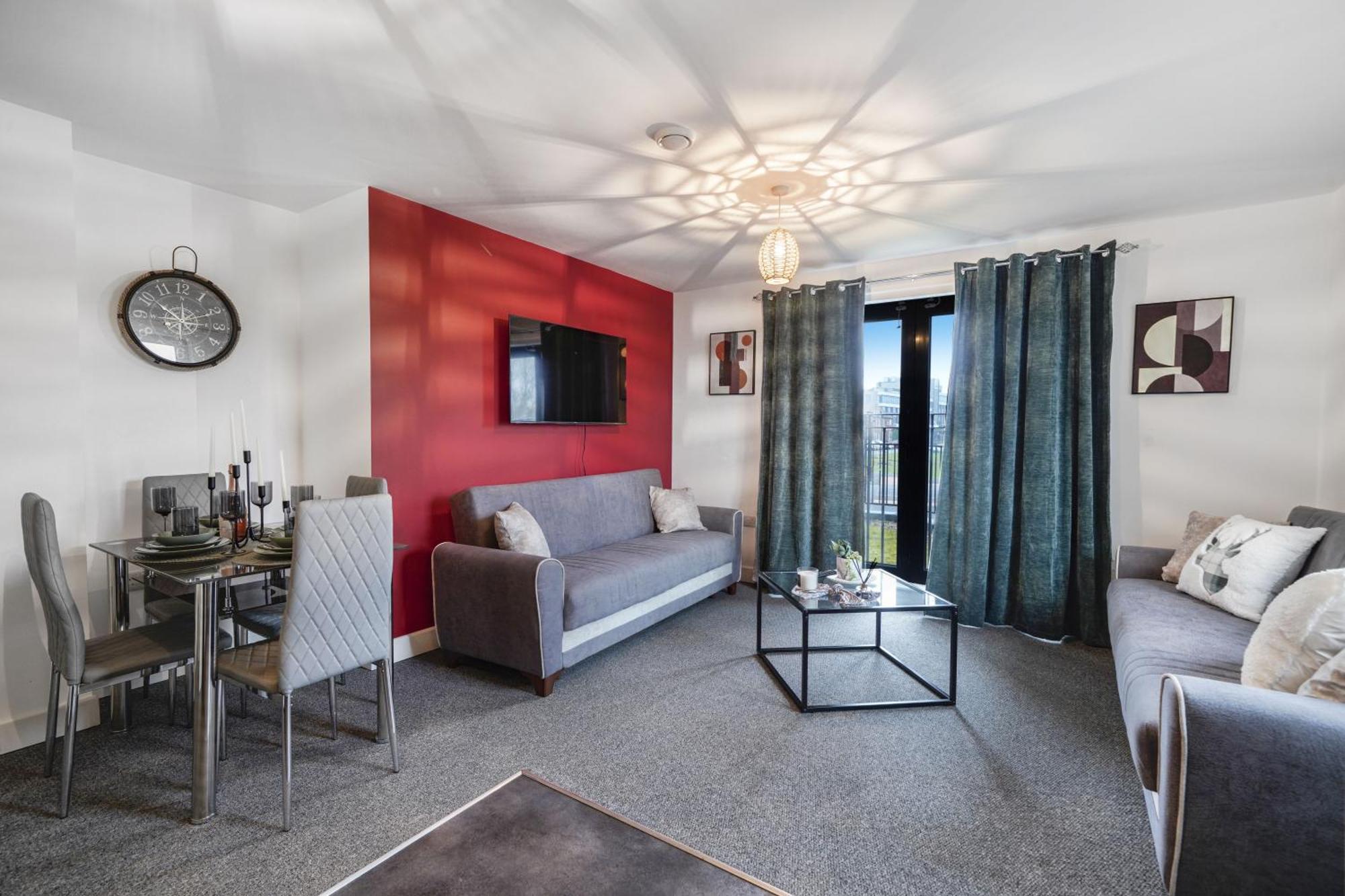 Livestay-New Private Apartment Building Minutes From Heathrow スラウ エクステリア 写真